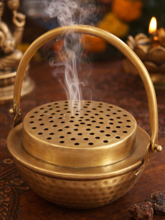 Manor House Brass Scented House Warming Dhoop Dani