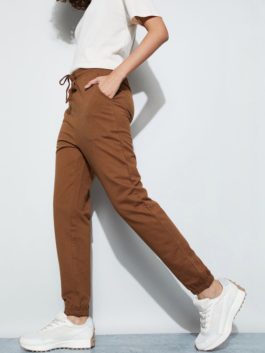 Fame Forever by Lifestyle Women Mid-Rise Joggers