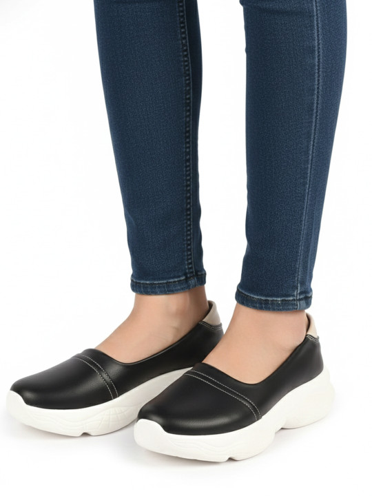 FAUSTO Women Lightweight Comfort Insole Contrast Sole Slip-On Sneakers