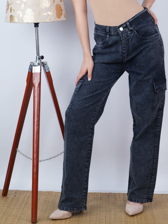 Mast & Harbour Women Classic Regular Fit Mid-Rise Light Fade Stretchable Jeans