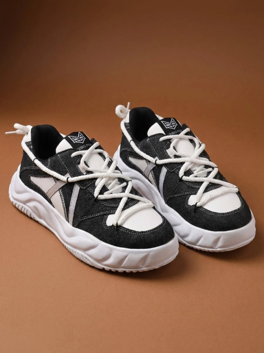 Big Fox Men Colourblocked Sneakers
