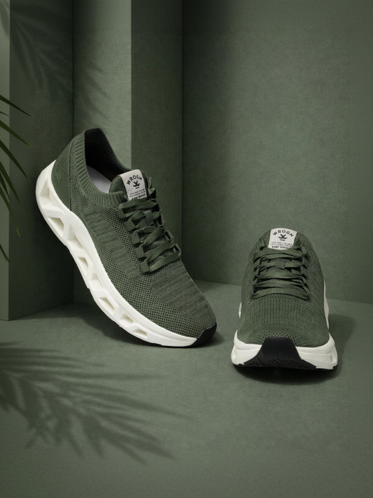 WROGN Men Textured Sneakers