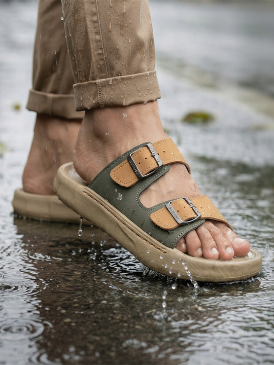 Walkaroo Men Comfort Sandals