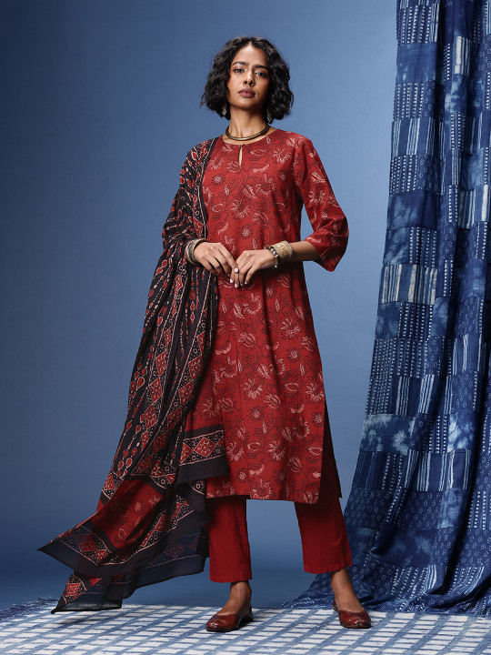 Taavi Indie-Floral Printed Keyhole Neck Straight Ajrakh Kurta with Trousers & With Dupatta