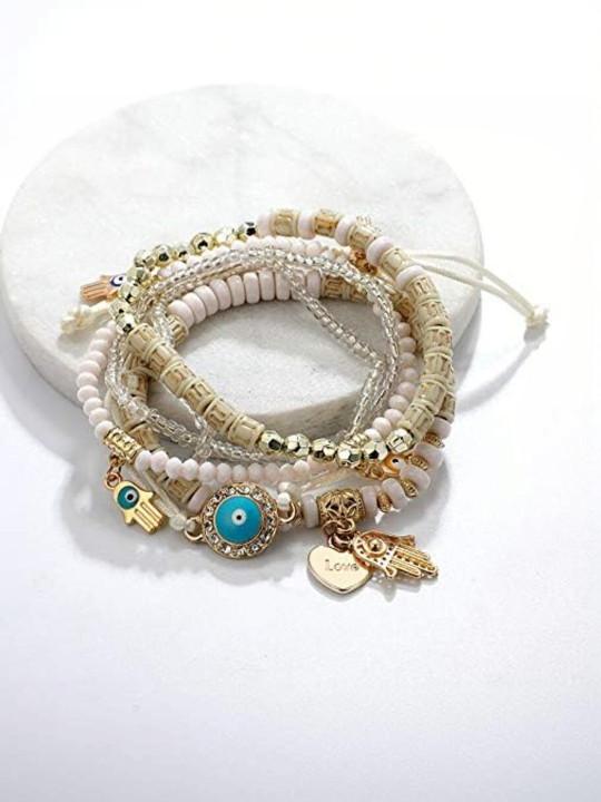 Vembley Women 6 Charm Bracelet