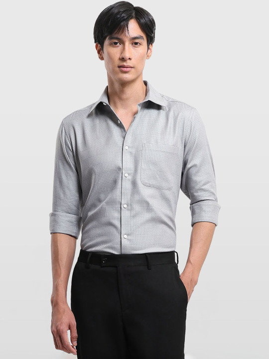 Arrow Men's Italian Elegance Self Design Chevron Shirt