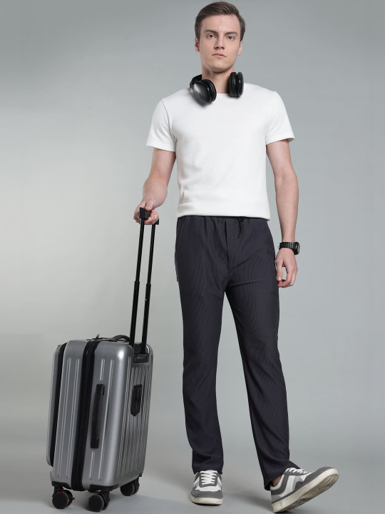 HERE&NOW Men Regular Fit Joggers