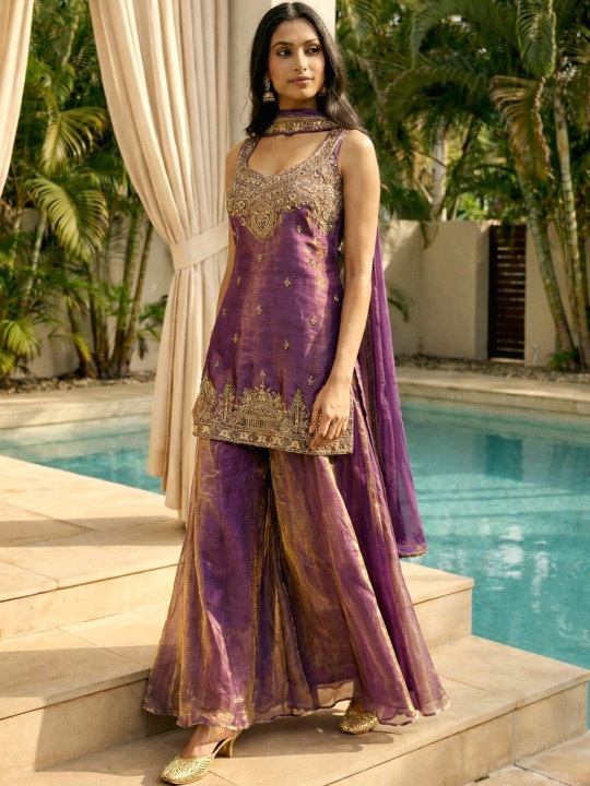 TWINS LADY Women Embroidered Regular Kurta with Palazzos & With Dupatta