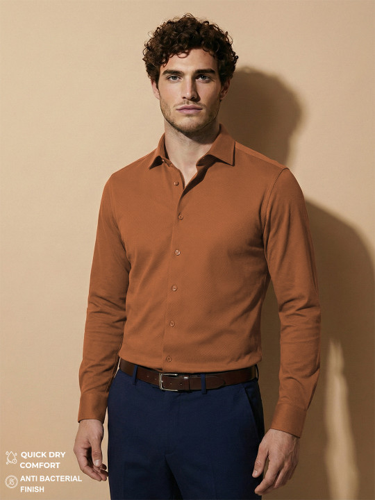Van Heusen IQ Men Non-Iron Wrinkle Resistant High Stretch Breathable Rusty Shirt