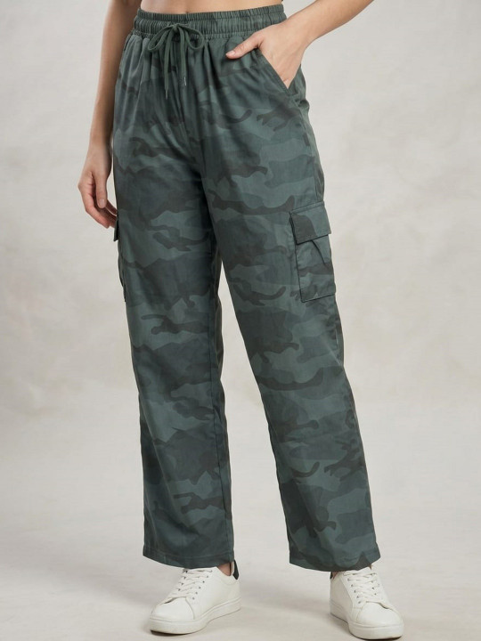Wineberry Women Camouflage Printed Regular Fit Track Pants