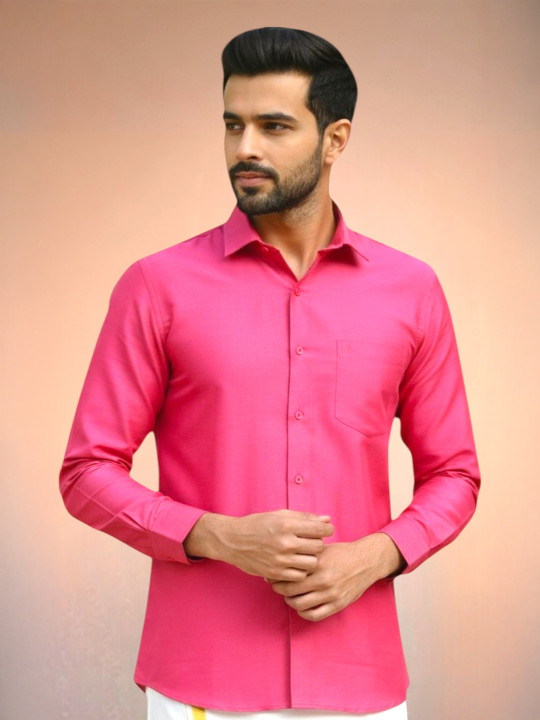 TATTVA Men Fuchsia Slim Fit Solid Party Shirt
