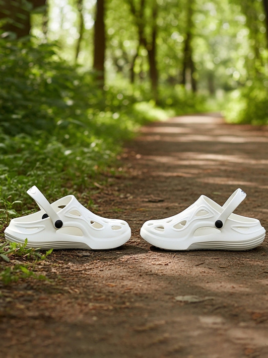 Red Chief Men Clogs Sandals