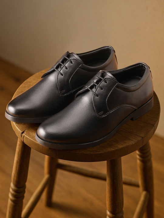 House of Pataudi Men Leather Lace-Up Formal Derbys