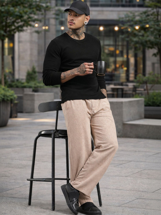 MaverIQ Men Regular Fit Textured Track Pants