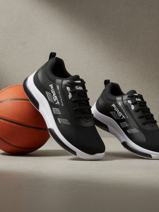 JOOTIYAPA Men Colourblocked Sneakers