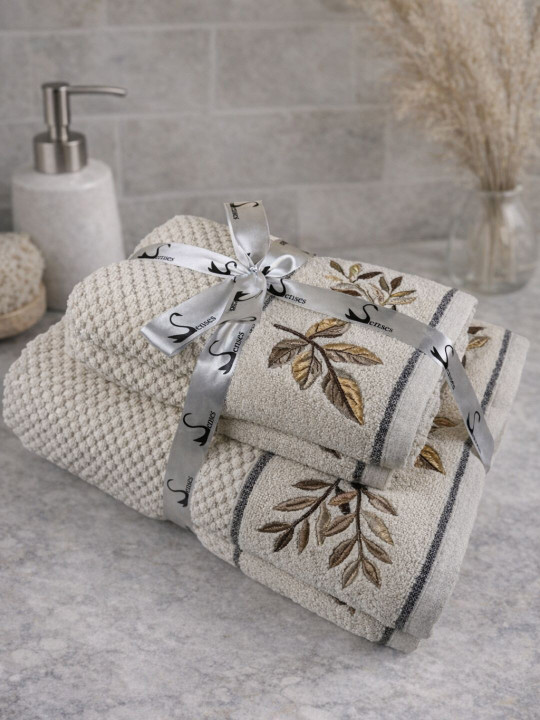 SENSES Ivory & Black 4 Pieces Embroidery Cotton 550 GSM Towel Set