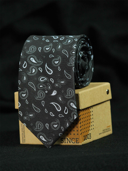 Tossido Men Black & White Printed Broad Tie