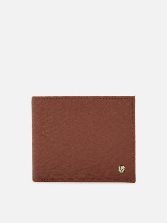 men brown textured leather two fold wallet