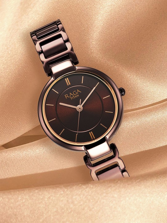 Women Brown Brass Dial & Brown Stainless Steel Bracelet Style Straps Analogue Watch 2608QM02 Women Brown Brass Dial & Brown Stainless Steel Bracelet Style Straps Analogue Watch 2608QM02