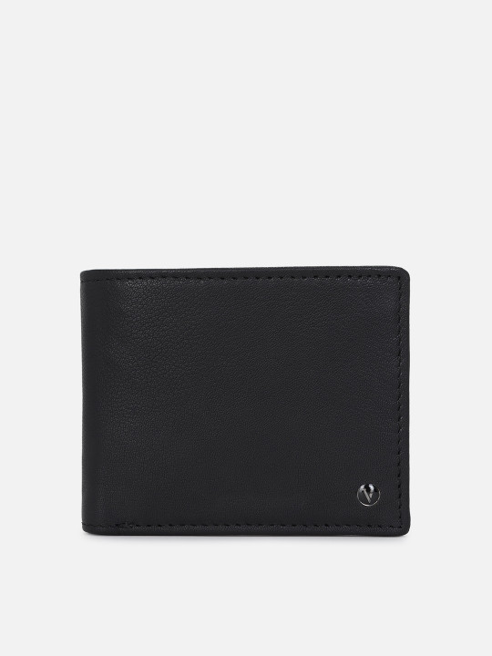 men black leather two fold wallet