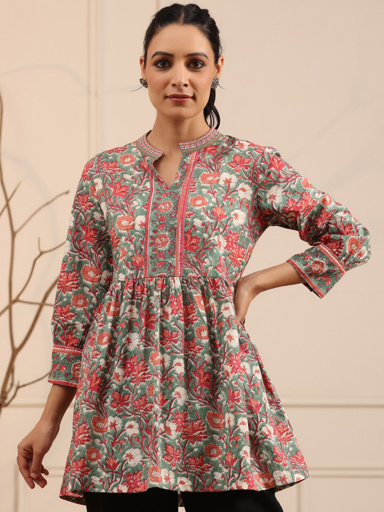 Rain & Rainbow Floral Printed Pure Cotton Pleated Kurti