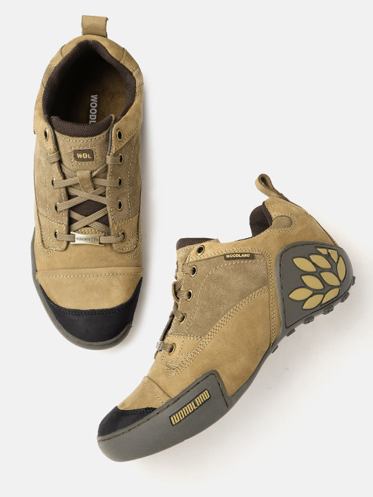 Woodland Men Leather Sneakers