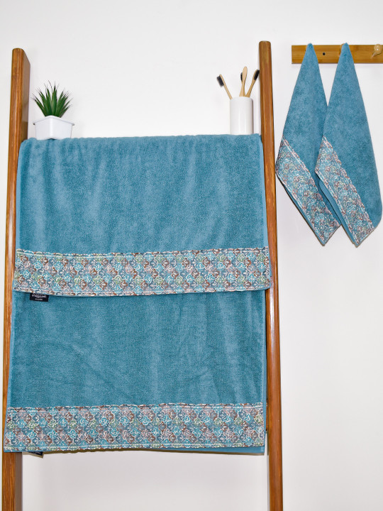 RANGOLI Set of 4 Blue Pure Cotton with Lace Towels