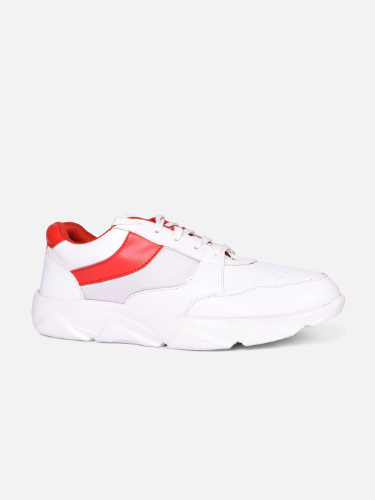 HIGHLANDER Men Colourblocked & Perforations Regular Sneakers