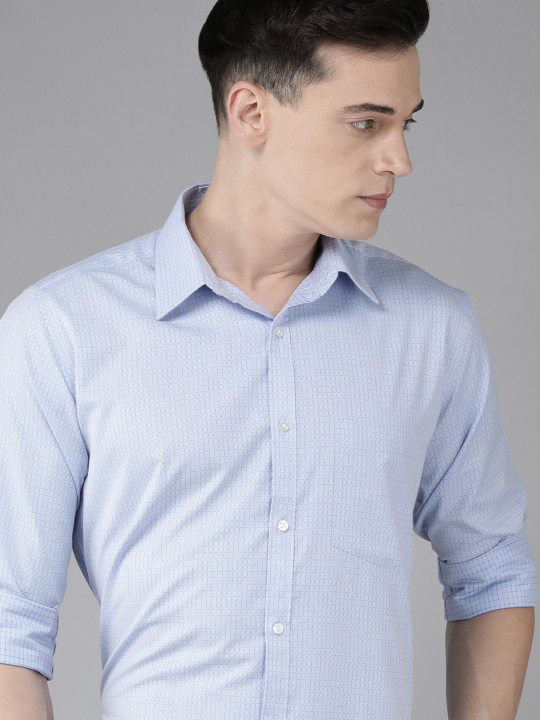 Park Avenue Men Slim Fit Checked Formal Shirt