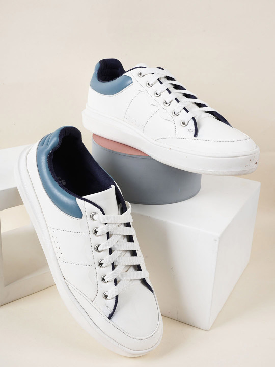 Carlton London sports Women Casual Sneakers