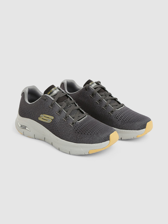 Skechers Men ARCH FIT Woven Design Lace-Up Casual Sneakers