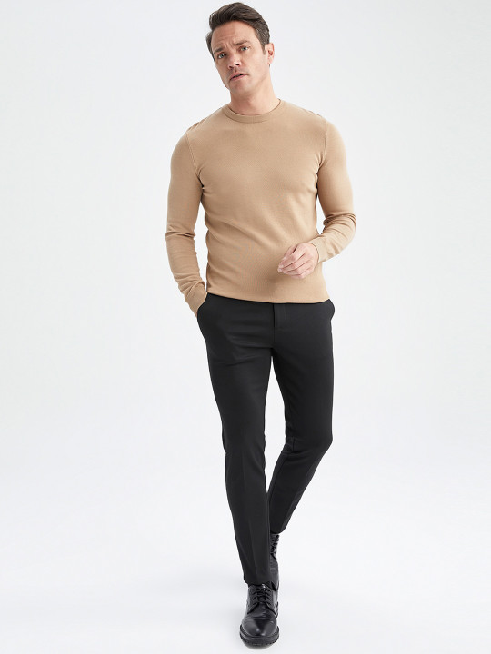 DeFacto Men Regular Fit Mid Rise Trousers