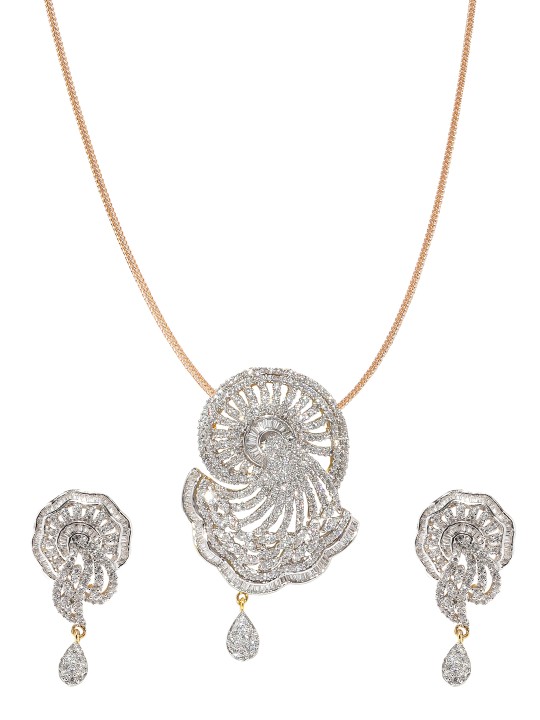 Women Gold-Toned Stone-Studded Jewellery Set