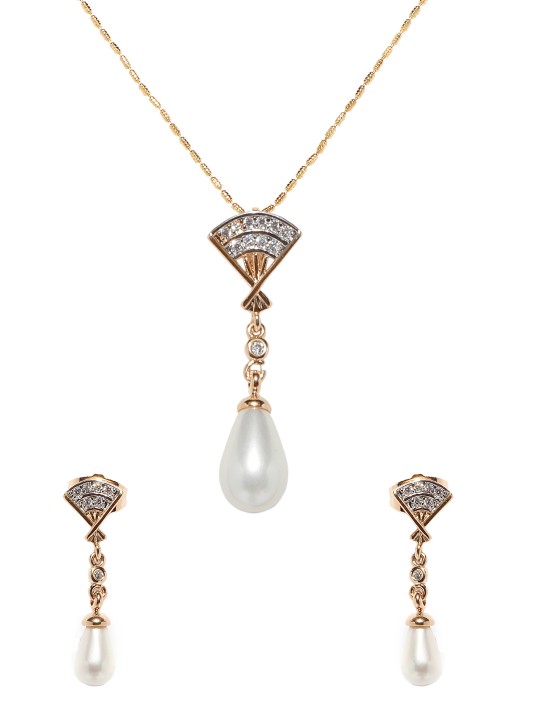 Women Gold-Toned Stone-Studded Jewellery Set