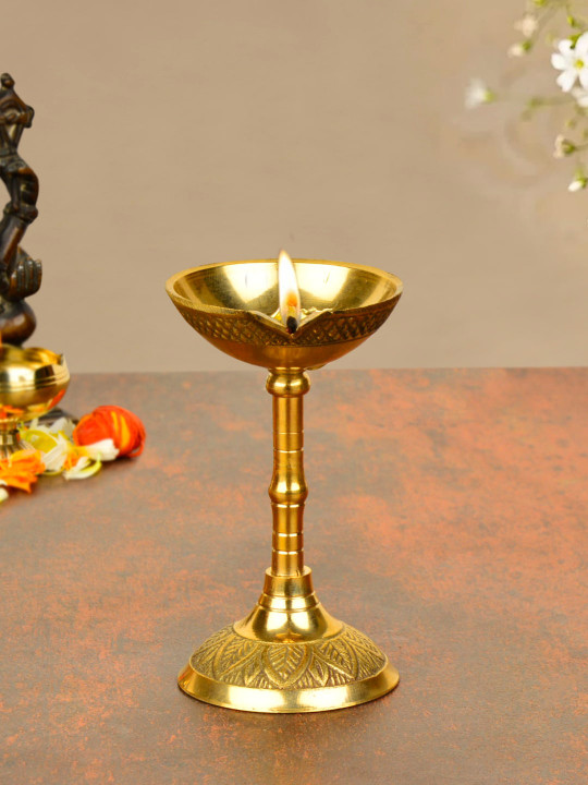 StyleMyWay Brass Easy to Clean Diwali Diyas