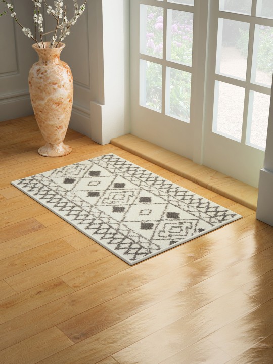 Off-White & Grey Printed Rectangular Door Mat