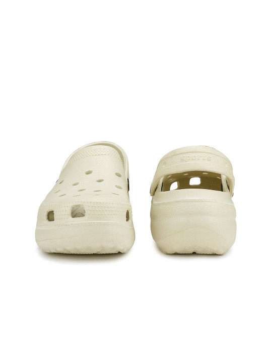 women self design lightweight clogs