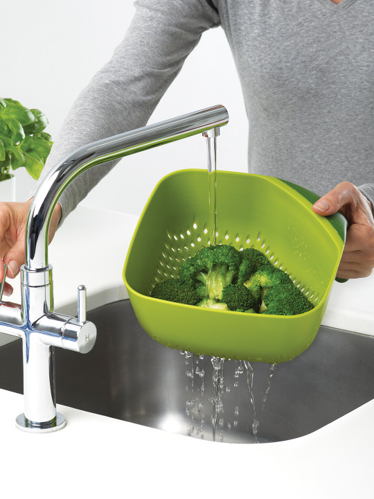 Green Square Colander