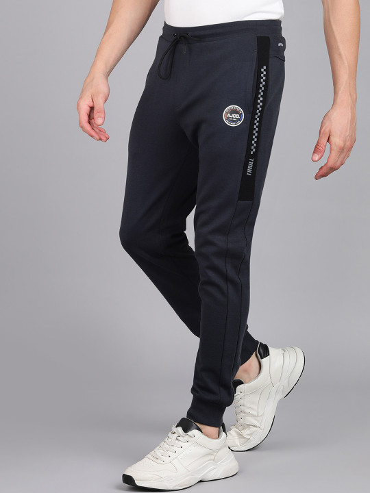 Alan Jones Men Side Panel Printed Detail Slim-Fit Joggers