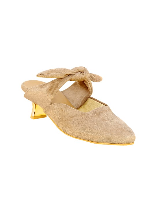 Women Nude-Coloured Suede Sandals 35