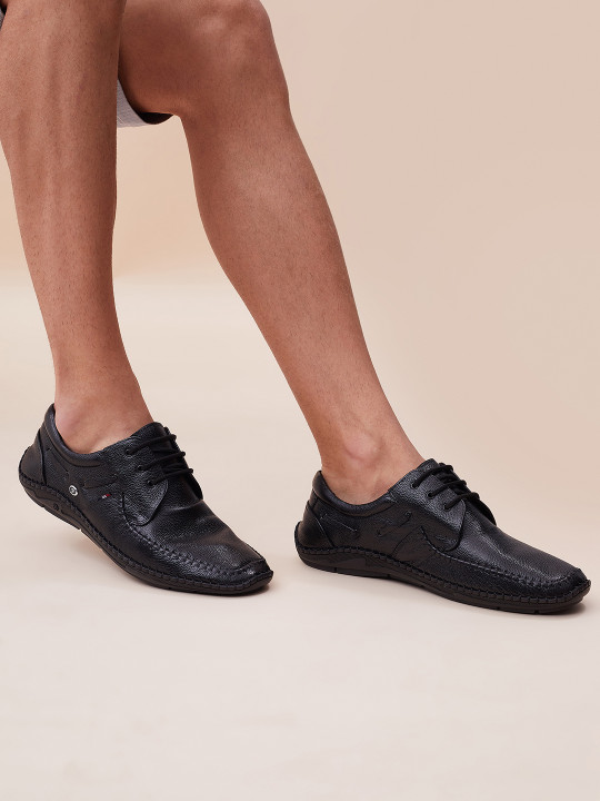 Hitz Men Textured Leather Lightweight Derbys