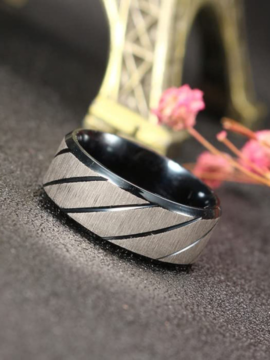 MEENAZ Men Silver-Plated Textured Finger Ring