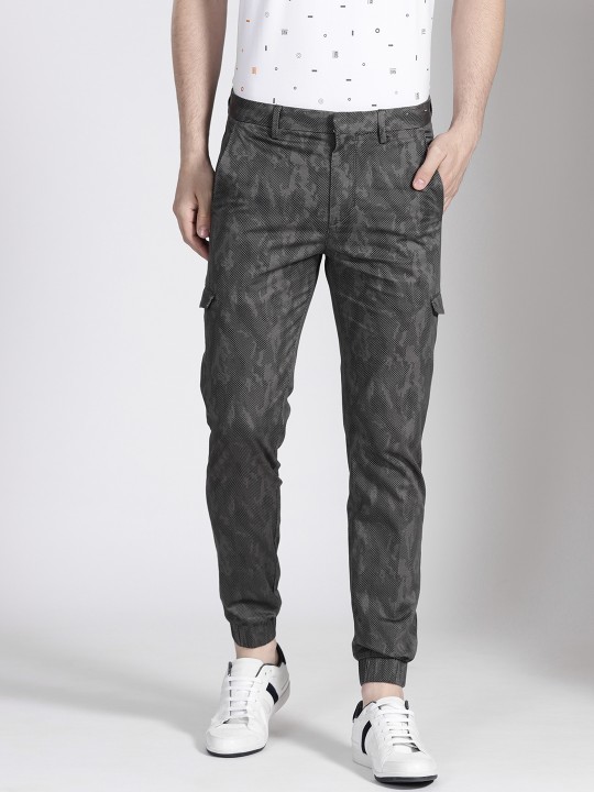 Men Grey Slim Fit Printed Joggers