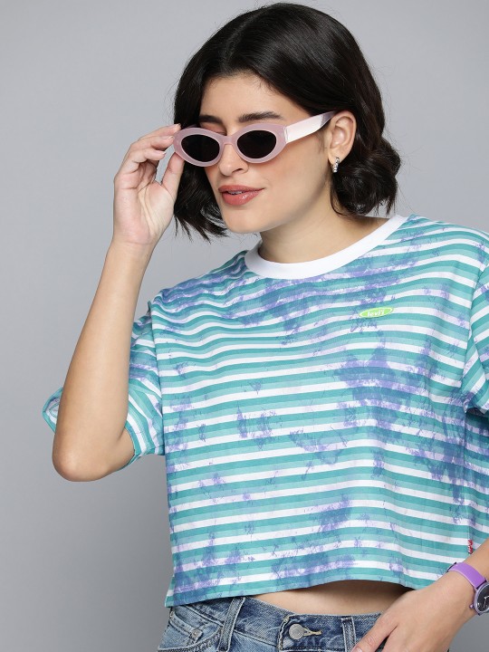 Levis Striped Drop-Shoulder Sleeves Pure Cotton Boxy Crop T-shirt