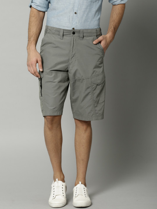 Men Grey Solid Cargo Shorts 34