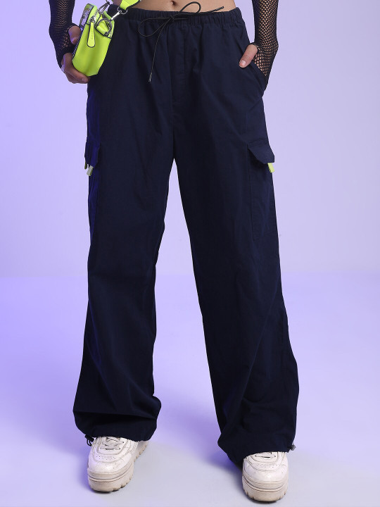 Street By Tokyo Talkies Women Cotton Mid-Rise Plain Loose Fit Parachute Cargos
