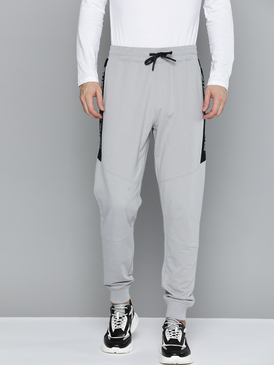 HRX by Hrithik Roshan Men Brand Logo Regular Fit Joggers