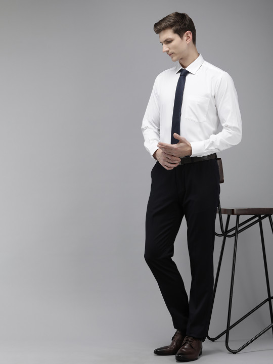 Park Avenue Slim Fit Opaque Cutaway Collar Formal Shirt