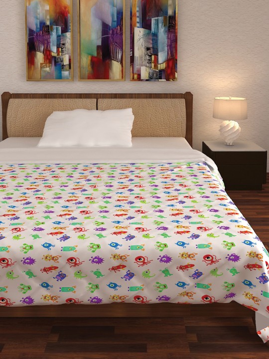White Cartoon Characters Summer 110 GSM Single Bed Dohar