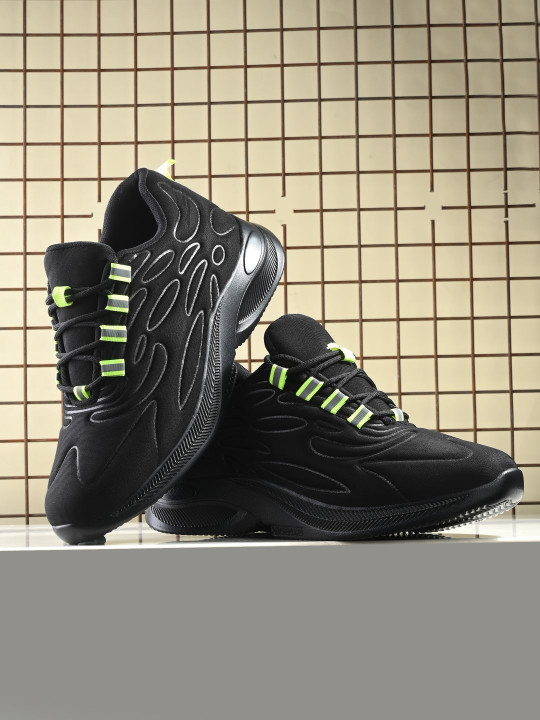 Roadster The Lifestyle Co. Men Black Self-Design Lightweight Sneakers